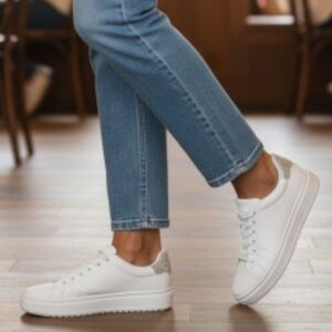 Sneakers With Crystal Embellishment